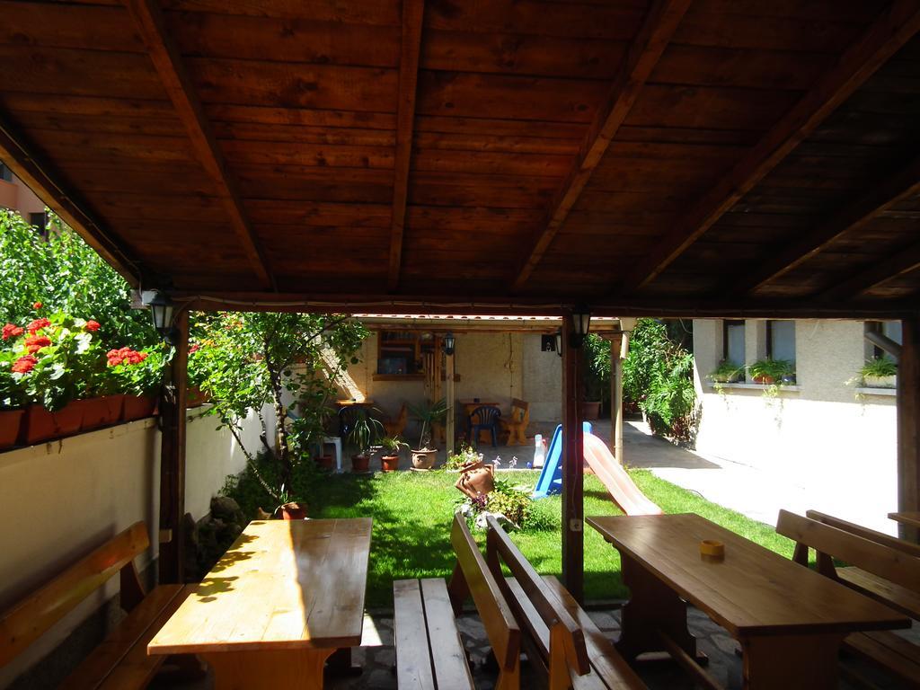 Guest House Olimpiya Sveti Vlas Exterior foto